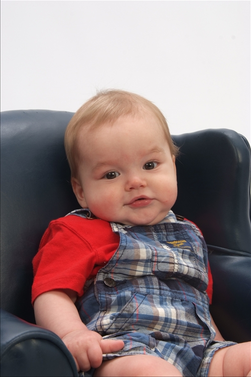 9 month pictures 004